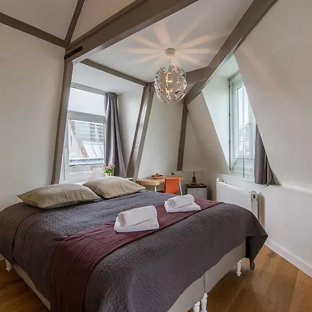 Hot Spot, Fascinating Bed & Breakfast Bed & Breakfast Amsterdam