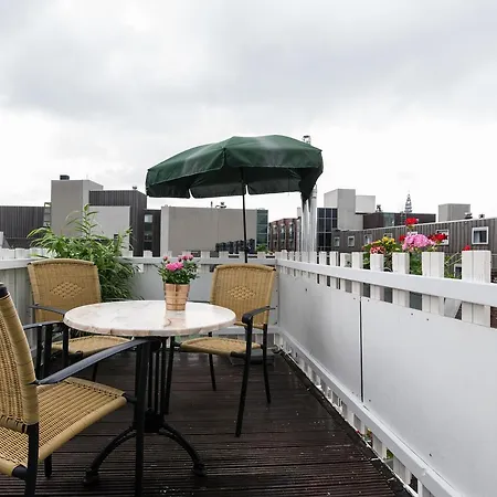 Hot Spot, Fascinating Bed & Breakfast 3*